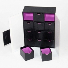 Recyclingkarton Weihnachts Adventskalender Geschenkbox mit Magnetverschluss