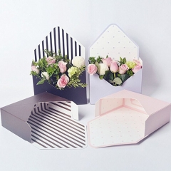 Dekoration Umschlag Form Florist Verpackung Geschenk Blumenkasten für Hochzeit