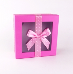 Neue Design Luxus Square Verpackung Geschenkboxen mit Band und PVC