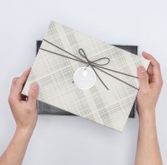 Papiermaterial und Papierart Geschenkboxverpackung für Brautjungferngeschenke