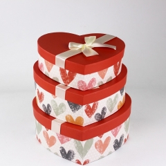 rot drei Stück Box Set dekorative herzförmige Kerze Geschenkbox